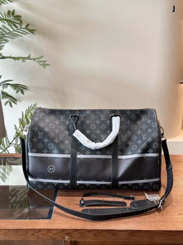 Travel baby, airport travel bag, all kinds of big-name stars,