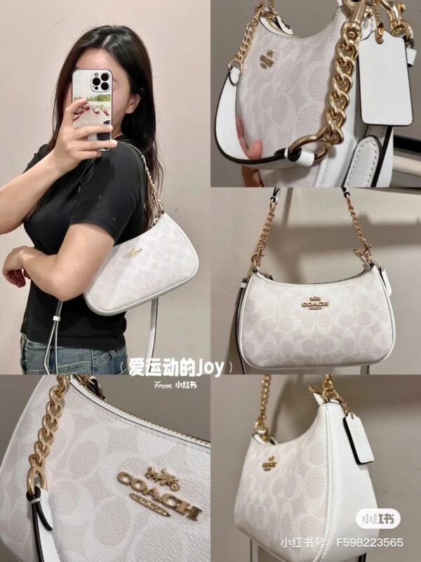 Classic Teri Hobo Armpit Pack Crescent Bag Mahjong Bag
It can be worn crossbody in a 24×13×6 gift box